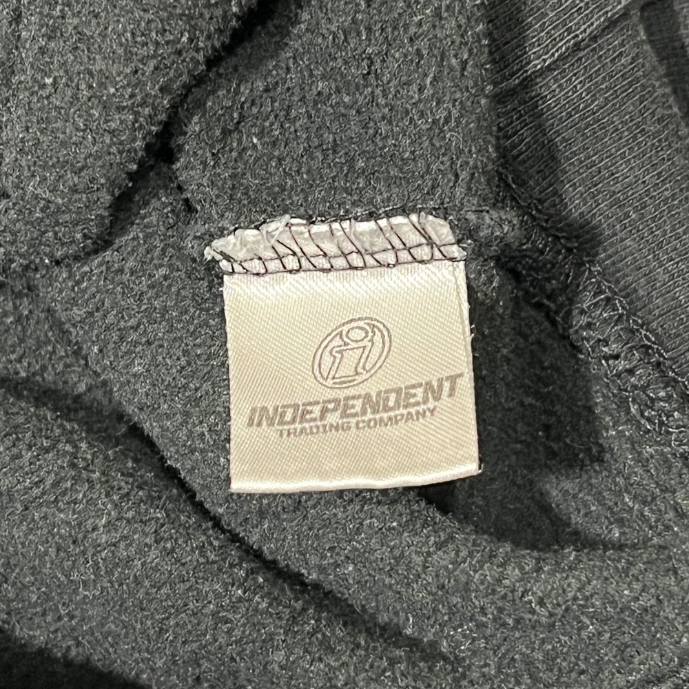 Santa‎ Cruz Screaming Hand Hoodie Sweatshirt Black Independent Trading *M - FLAW